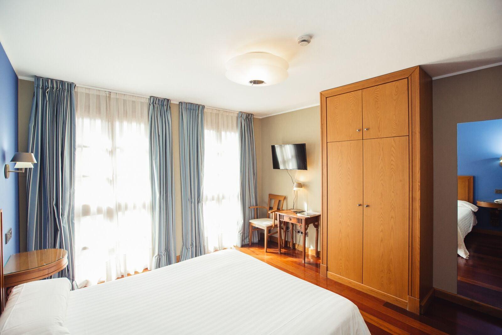 Hotel El Sella Onís エクステリア 写真