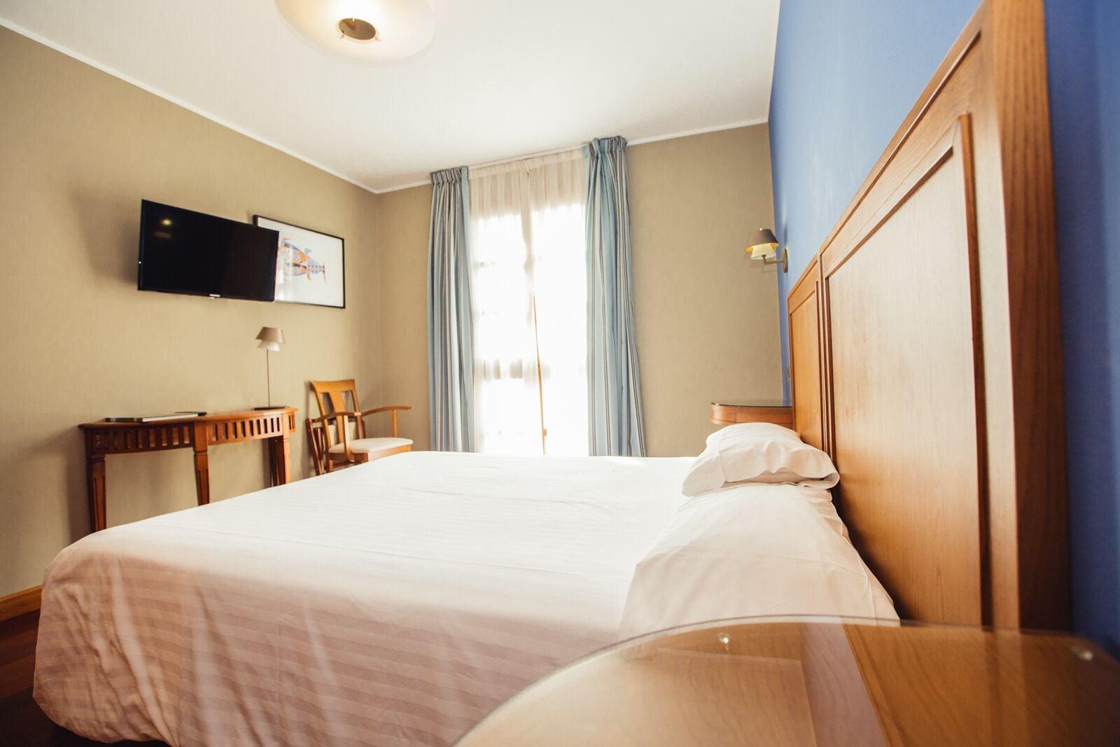 Hotel El Sella Onís エクステリア 写真