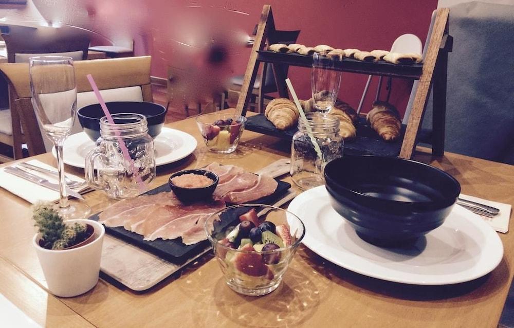 Hotel El Sella Onís エクステリア 写真