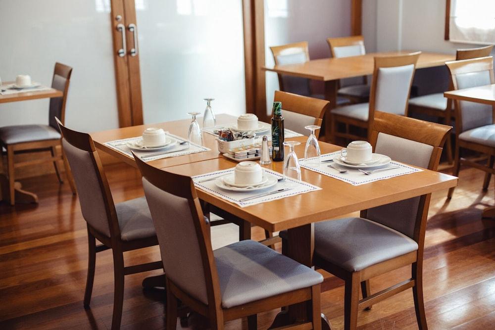 Hotel El Sella Onís エクステリア 写真