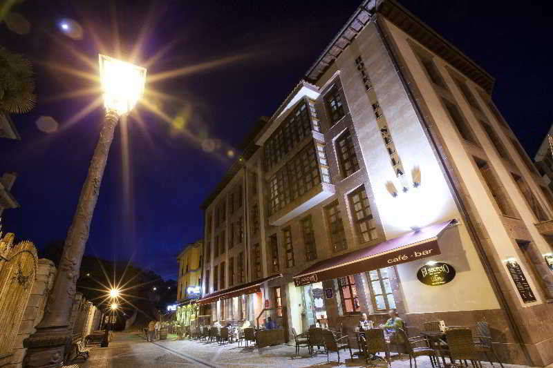 Hotel El Sella Onís エクステリア 写真