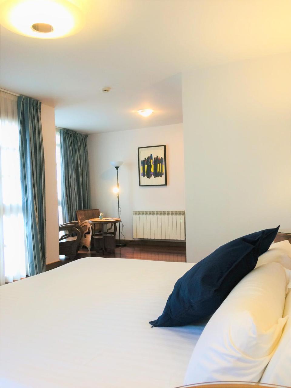 Hotel El Sella Onís エクステリア 写真