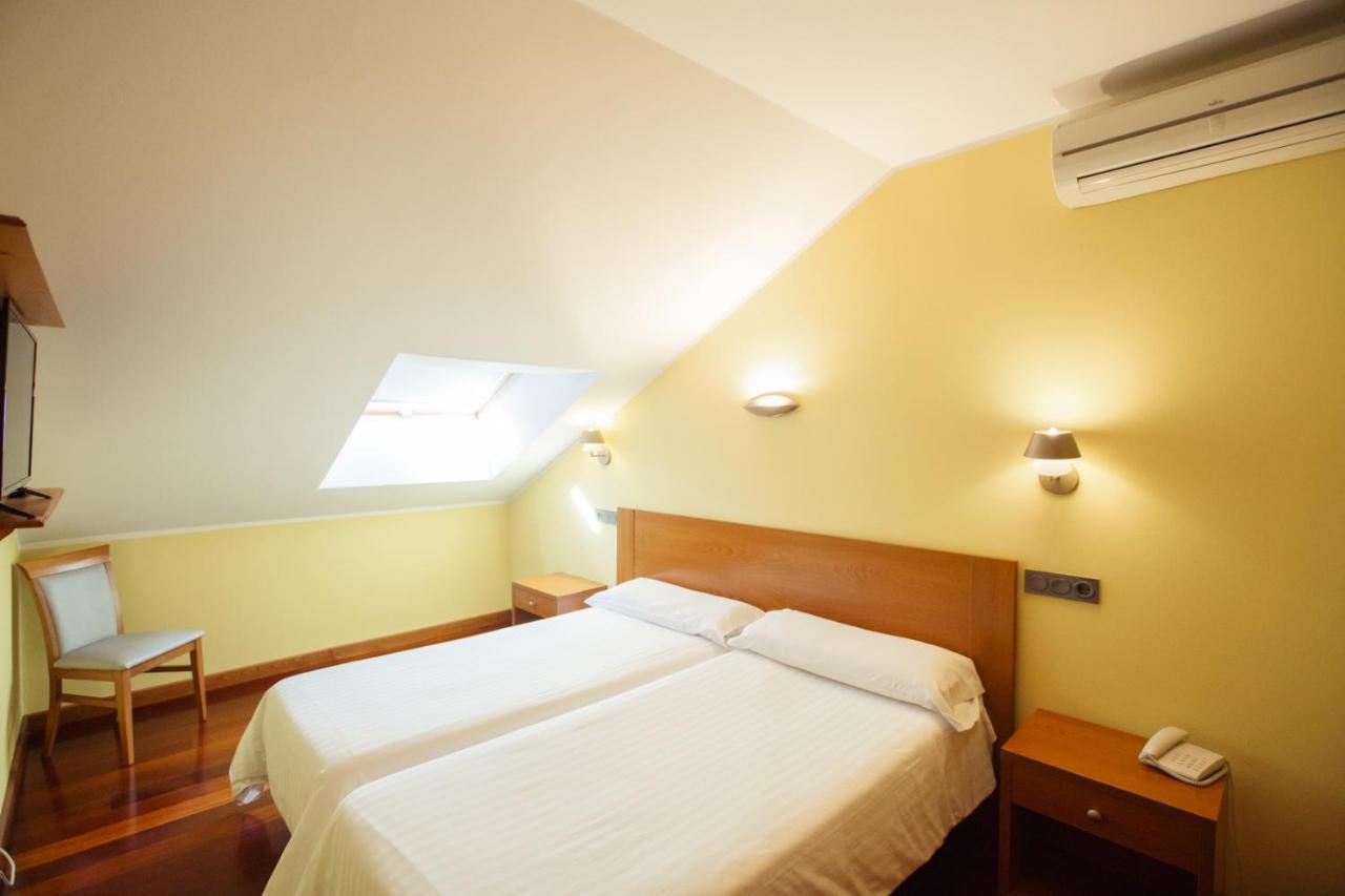 Hotel El Sella Onís エクステリア 写真